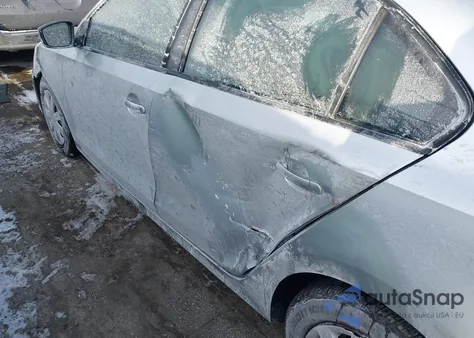 2015 Volkswagen Jetta 2.0L S из США, поврежденный, VIN 3VW2K7AJ9FM312341